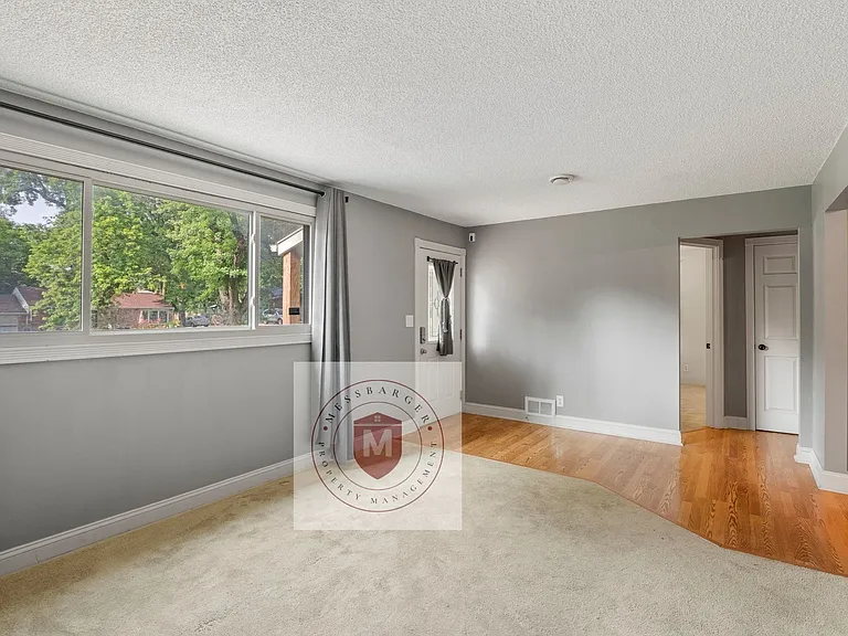10824 W 64th Ter — Photo 5