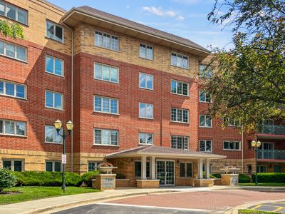 730 Creekside Dr UNIT 104, Mount Prospect, IL, 60056