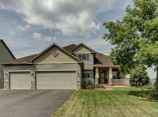 2115 Ponds Way, Shakopee, MN 55379