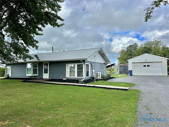 4th image of 15108 Township Road 72