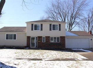 1494 Cambridge Ave, North Tonawanda, NY 14120