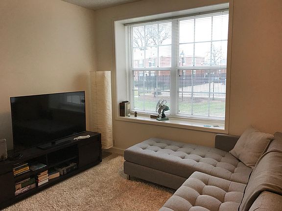 4th image of 3904 4th St N APT 1