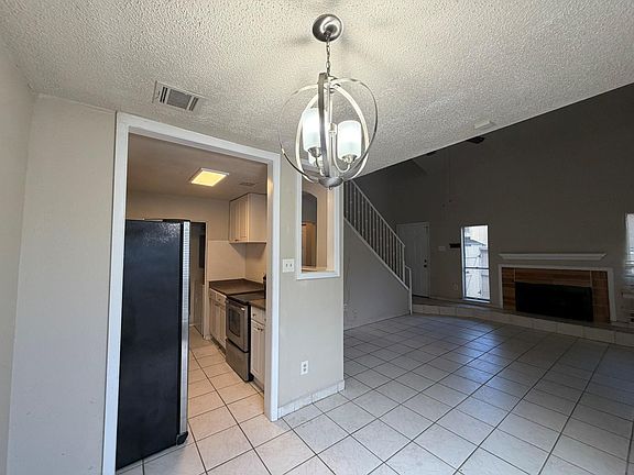 5th image of 9333 Pagewood Ln