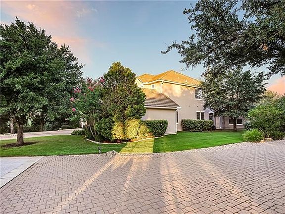 3rd image of 1601 Lakecliff Hills Ln
