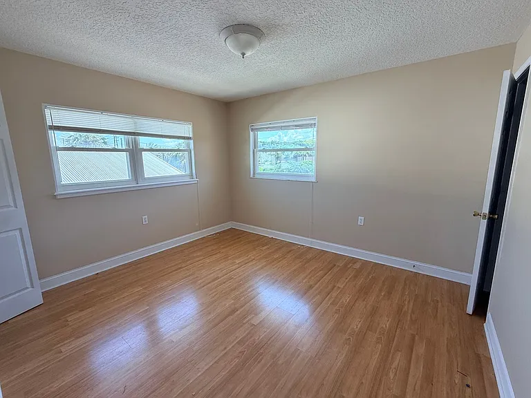 342 Tarpon Ave — Photo 20