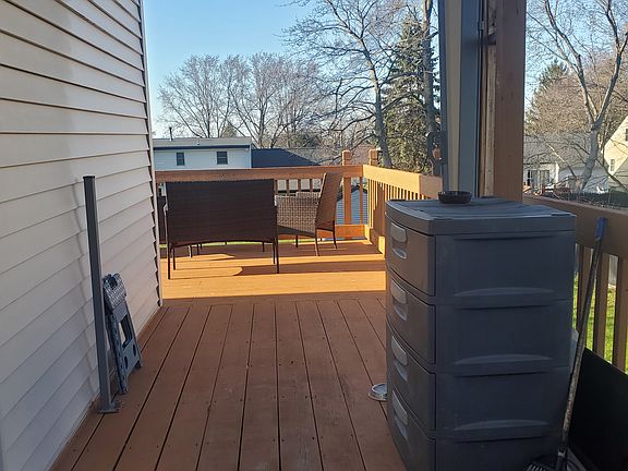 4th image of 206 Dixon Dr