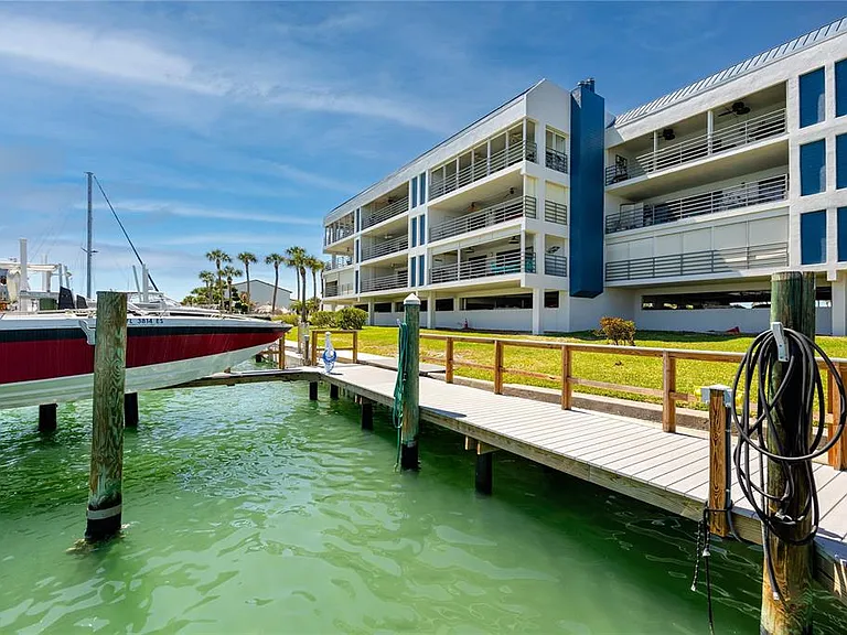 363 Pinellas Bayway S #48 — Photo 39