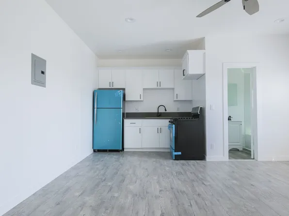 Oxford ll, 207 N Oxford Ave #401, Los Angeles, CA 90004