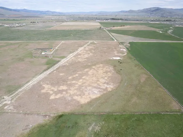 Nhn Ratcliff Rd, Hot Springs, MT 59845