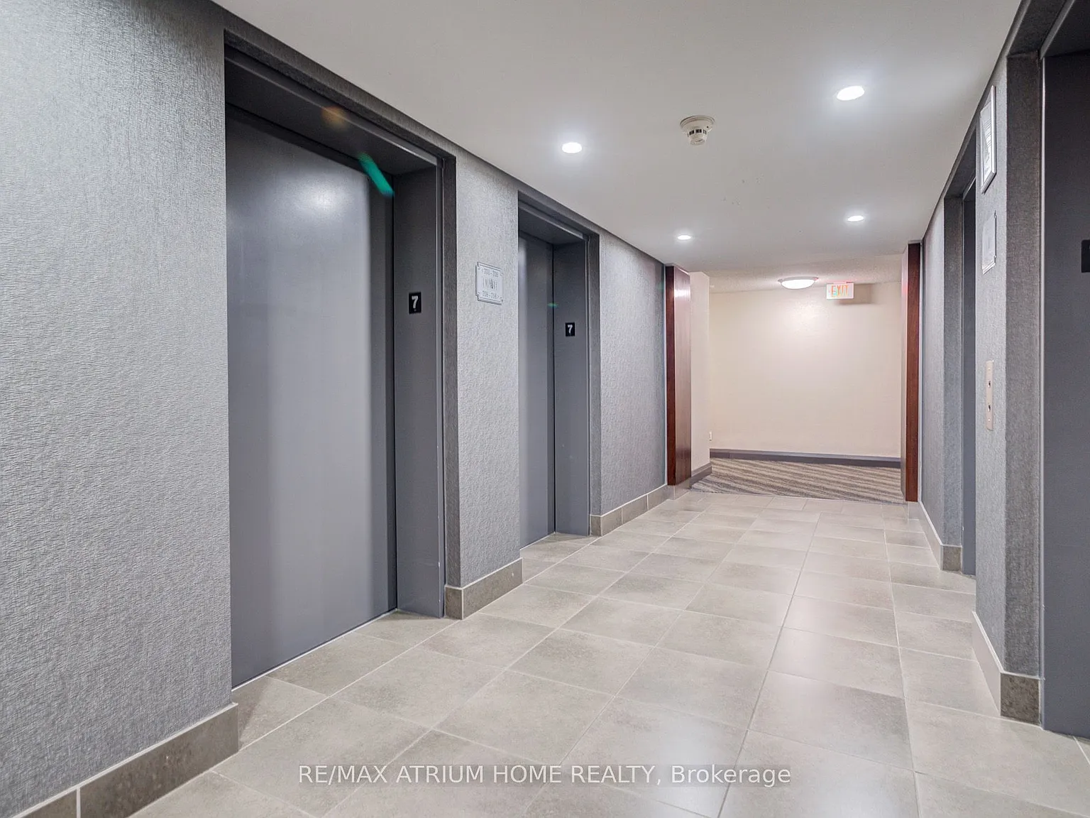 1 bed, $2,350 — Photo 3