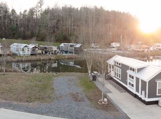 12 Mountain Meadows Dr, Morganton, GA 30560