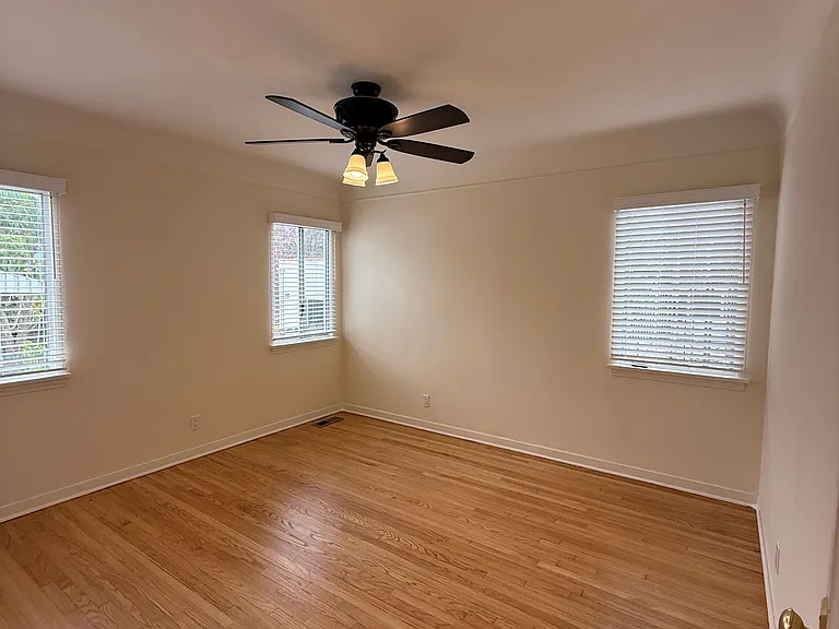 617 W Glenoaks Blvd #617 — Photo 35
