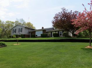 10115 Yellow Brick Rd, Amherst, WI 54406