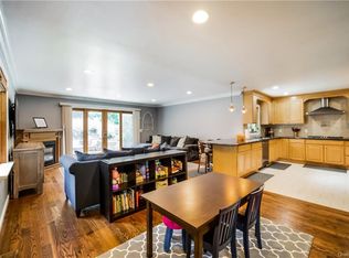 55 Buckout Rd, White Plains, NY 10604