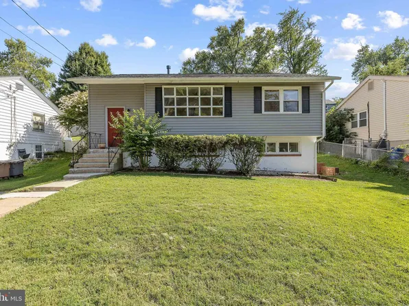 1015 Brice Rd, Rockville, MD 20852