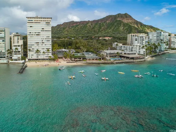 2895 Kalakaua Ave APT 208, Honolulu, HI 96815