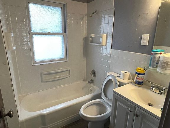 5th image of 1470 E 174th St #2
