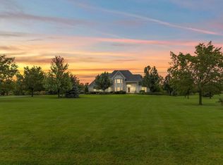 6117 Madeline Ln, Caledonia, WI 53108