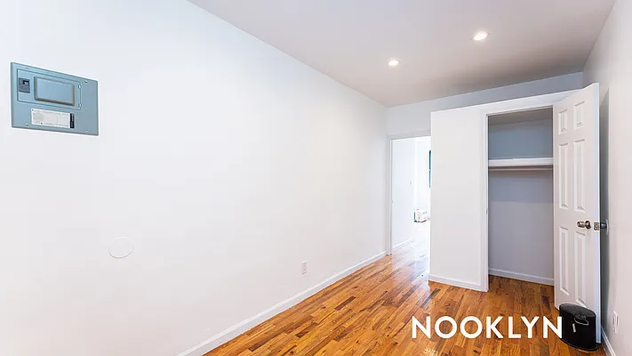 Rented by Nooklyn NYC LLC | media 37