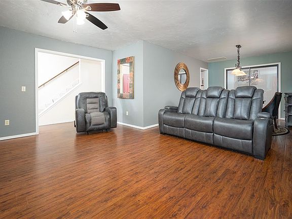 2nd image of 10503 White Oak Canyon Rd