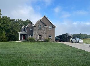 317 Alonzo Place, Cunningham, TN 37052