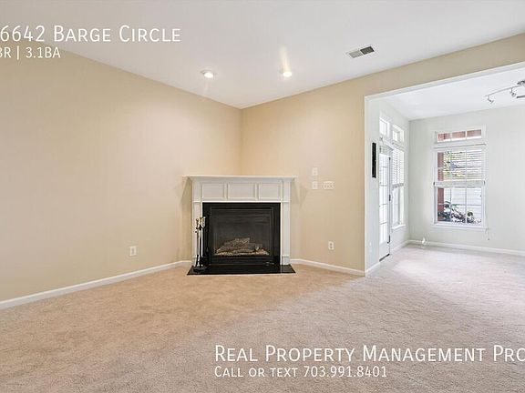 3rd image of 16642 Barge Cir