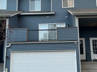 1829 122nd St E, Burnsville, MN 55337