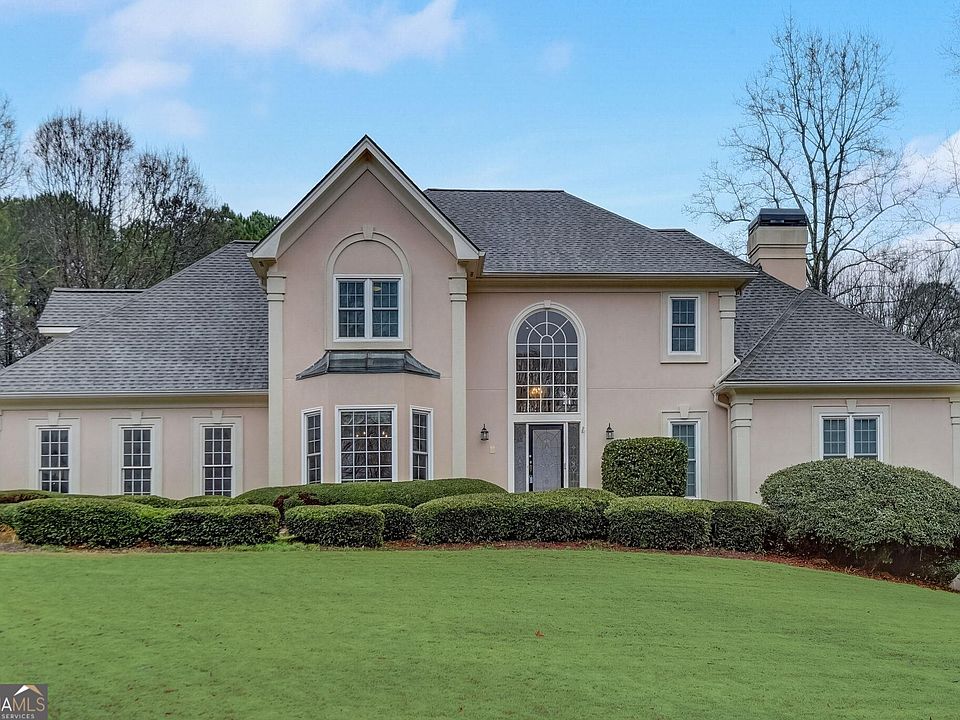 1st image of 5570 Oakwood Dr