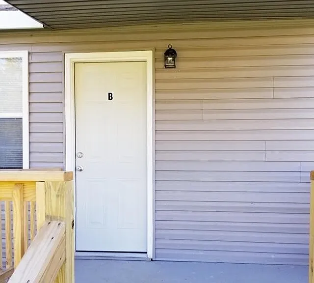 202 Zierdt Rd #B — Photo 3