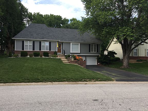 2nd image of 10636 W 99th St