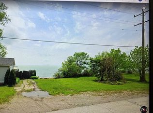 9251 Dixie Hwy, Fair Haven, MI 48023