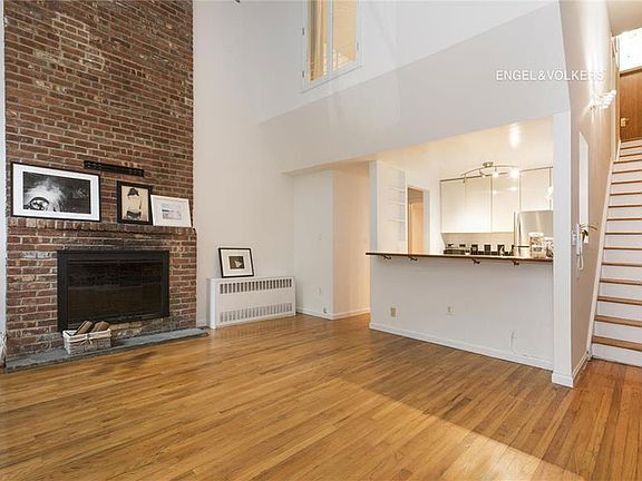 3rd image of 342-344 W 85th St #1C
