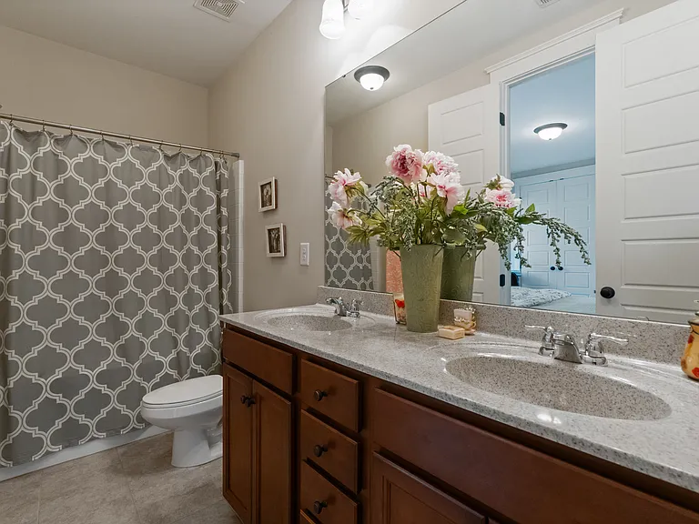 5137 Rialto St — Photo 31