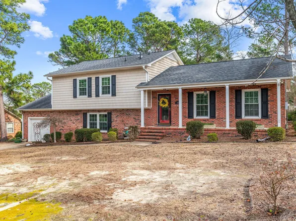 2339 Colgate Dr, Fayetteville, NC 28304