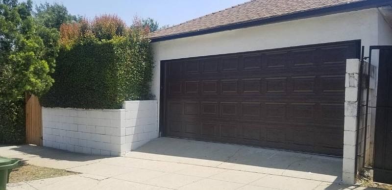1st image of 3576 Fletcher Dr