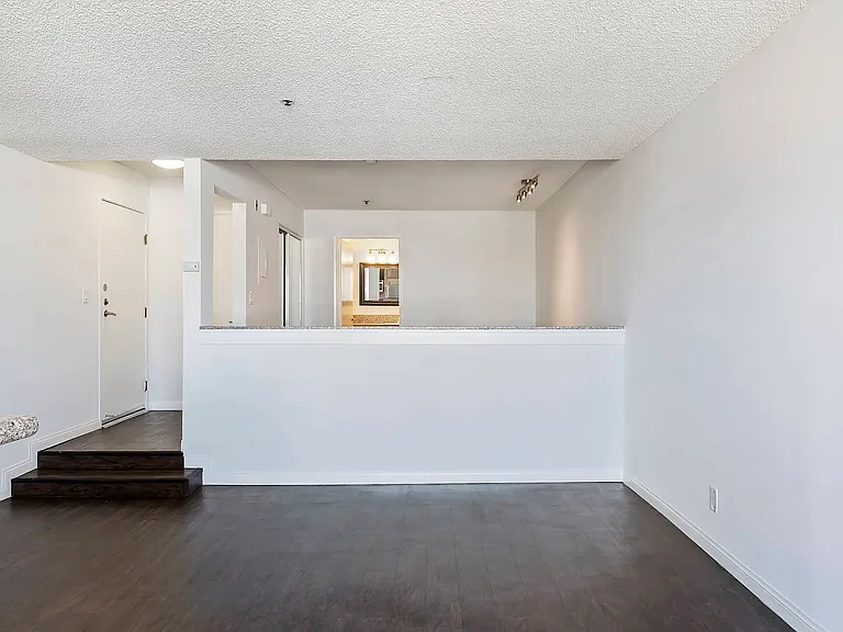 The Ruby Hollywood — Photo 9