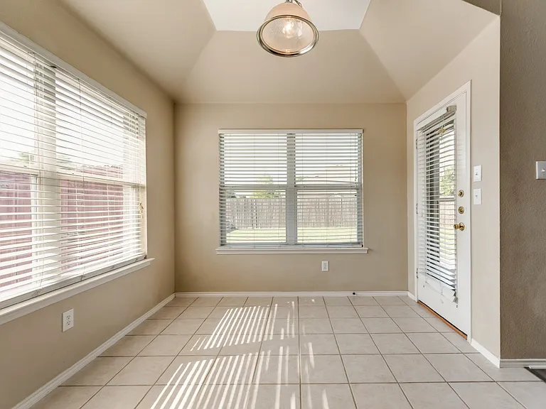 320 Tripp Trl — Photo 11