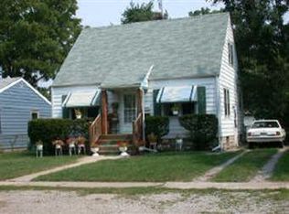 2643 Knox St, Lake Station, IN 46405