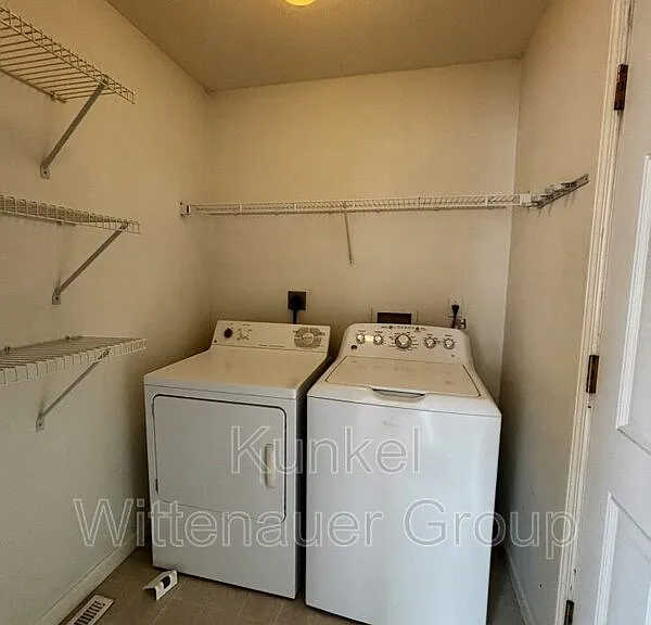 720 Cedar Mill Dr — Photo 15