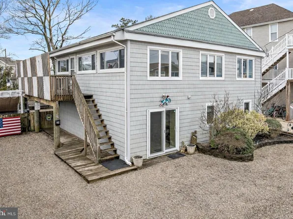 24 W New Jersey Ave, Long Beach Twp, NJ 08008