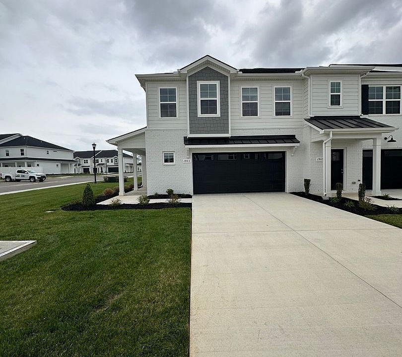 1st image of 1909 Bethpage Dr
