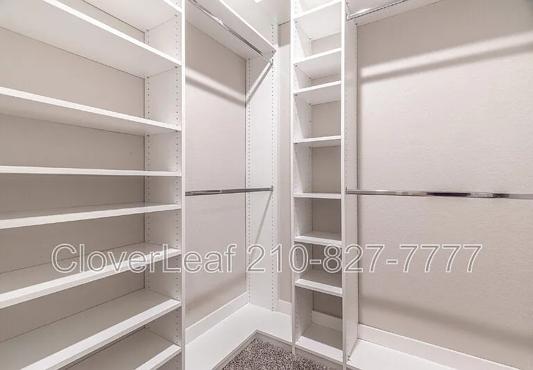 940 Windflower — Photo 25