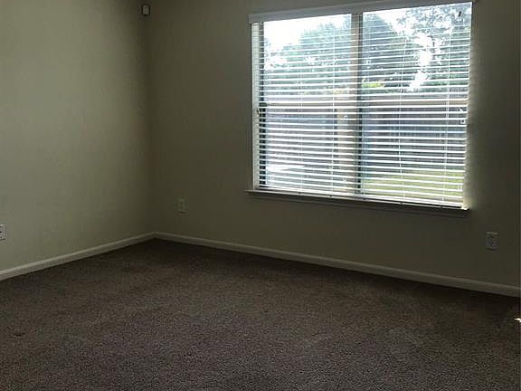 4th image of 20802 Bonham Park Ln