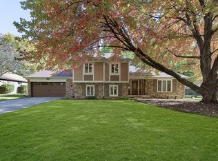 421 Sudbury Ct, Indianapolis, IN