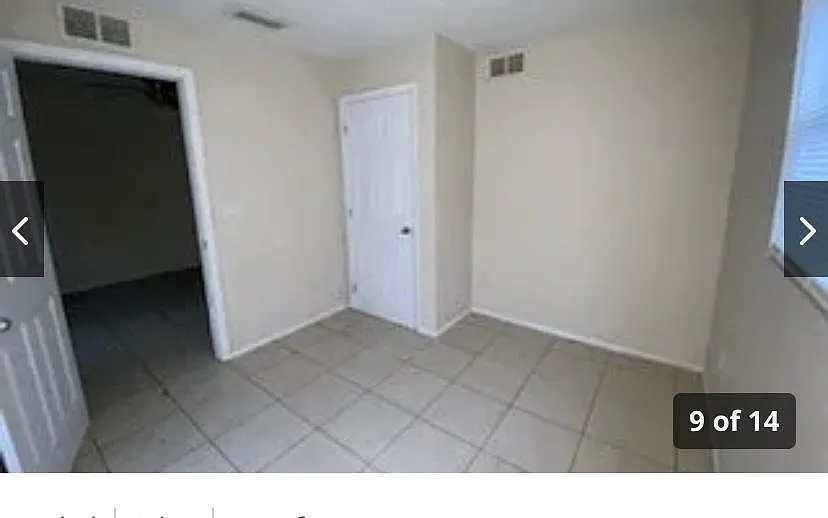 2247 Henderson Ave — Photo 2