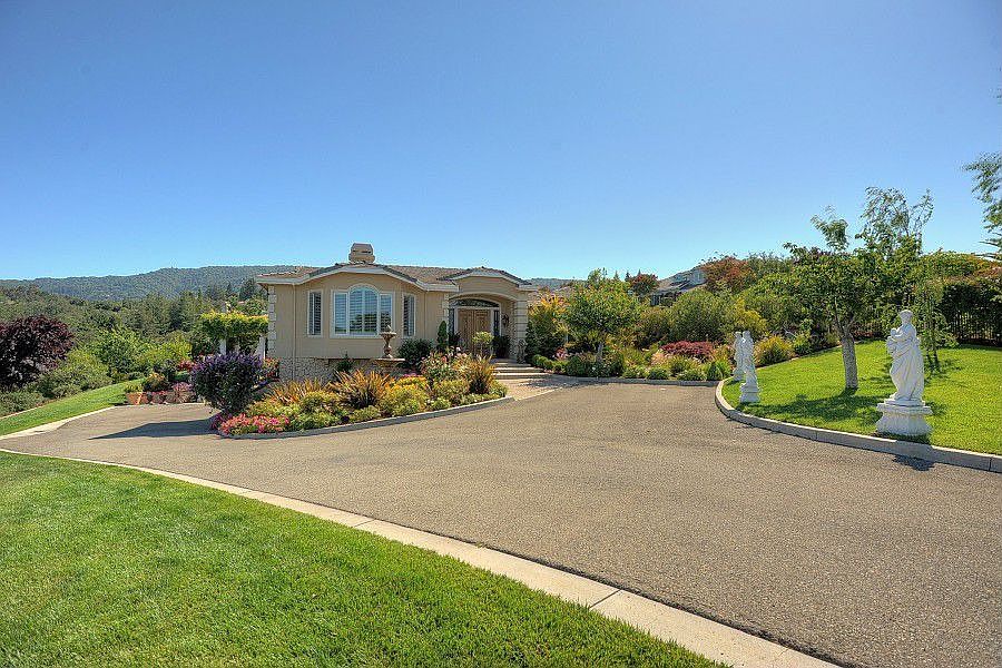 2nd image of 14980 Gypsy Hill Rd