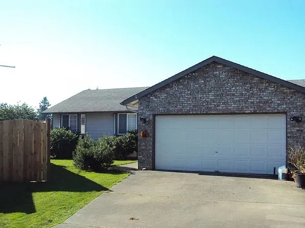 6310 54th Dr NE, Marysville, WA 98270