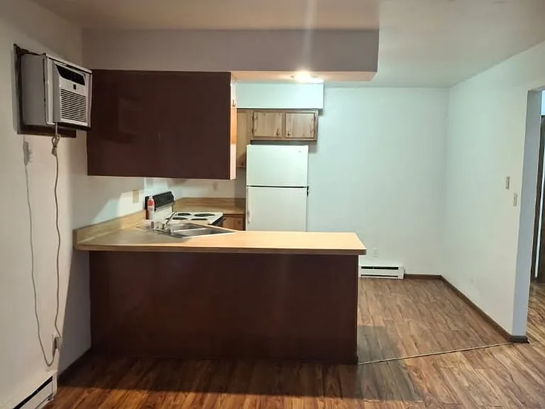 4425 Trevor Cir — Photo 3