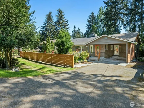 19016 Firlands Way N, Shoreline, WA 98133