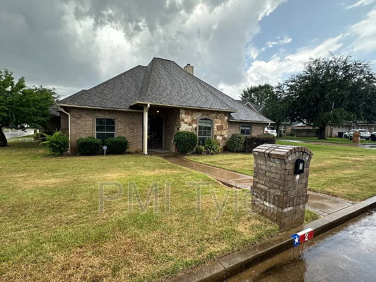 2 Baylee Dr — Photo 4